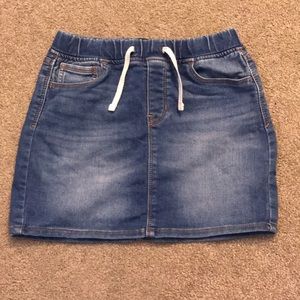 Denim skirt with elastic waistband